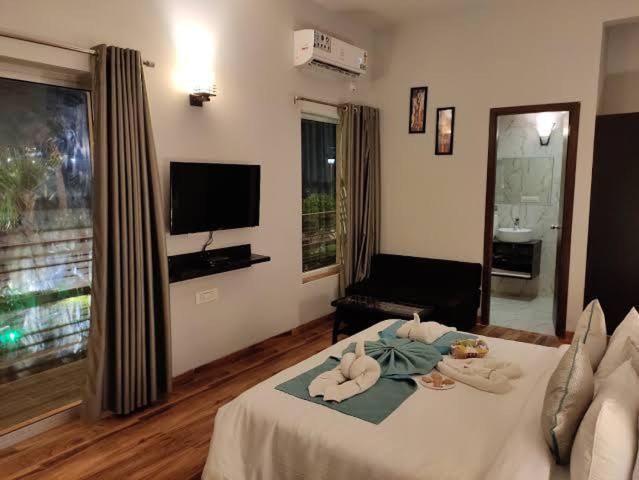 Anandan Citrine Hotell Vrindāvan Exteriör bild